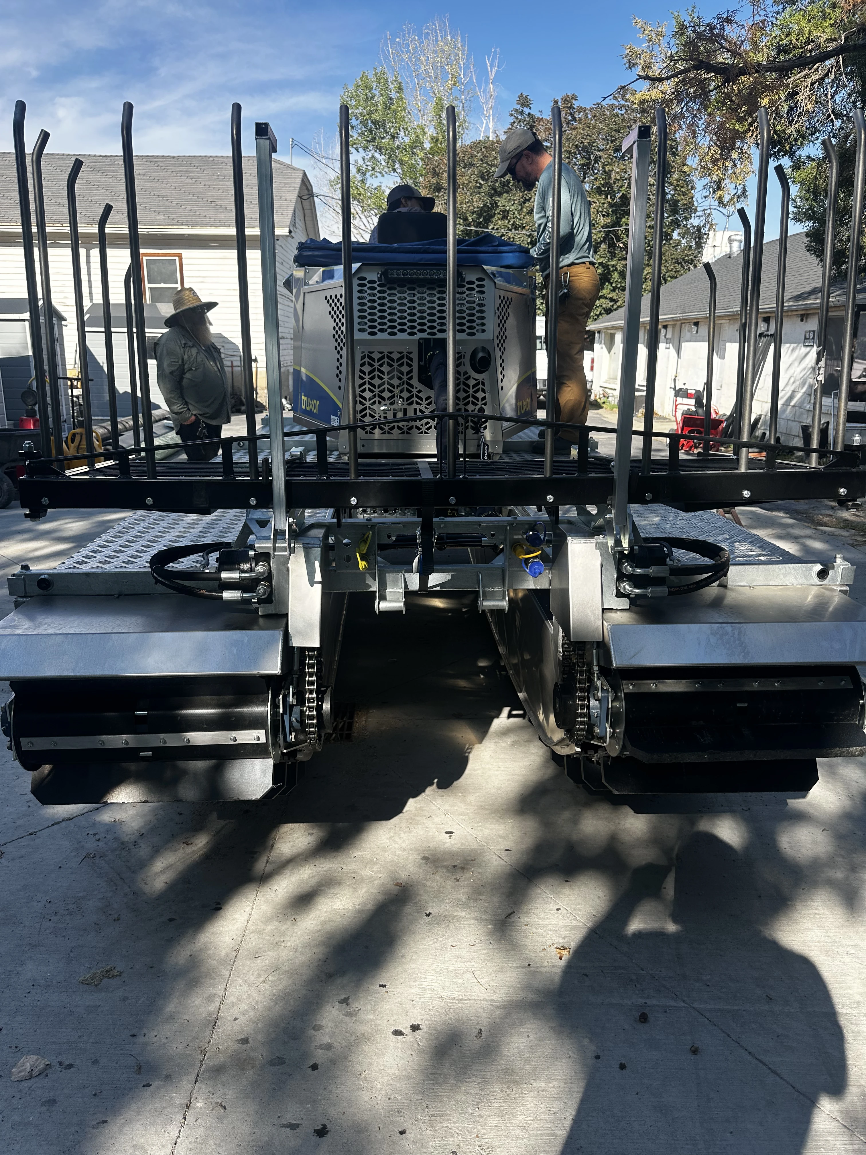 Mechanical aquatic harvesting equipment working in Utah pond